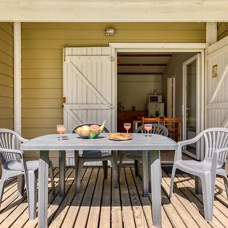 Camping Maeva Escapades Le Domaine Du Cedre Campingplads