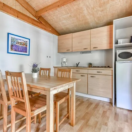 Camping Maeva Escapades Le Domaine Du Cedre 4* Rivières