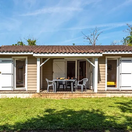 Camping Maeva Escapades Le Domaine Du Cedre 4* Rivières